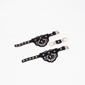 Черные кожаные наручники с клепками, кольцами и золотистой фурнитурой - Crazy Handmade - купить с доставкой в Йошкар-Оле